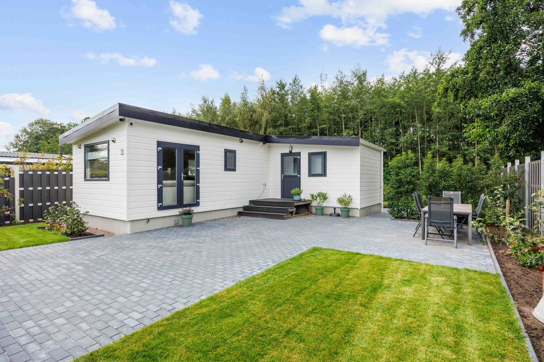 Foto 1 van Vogels' tún 72