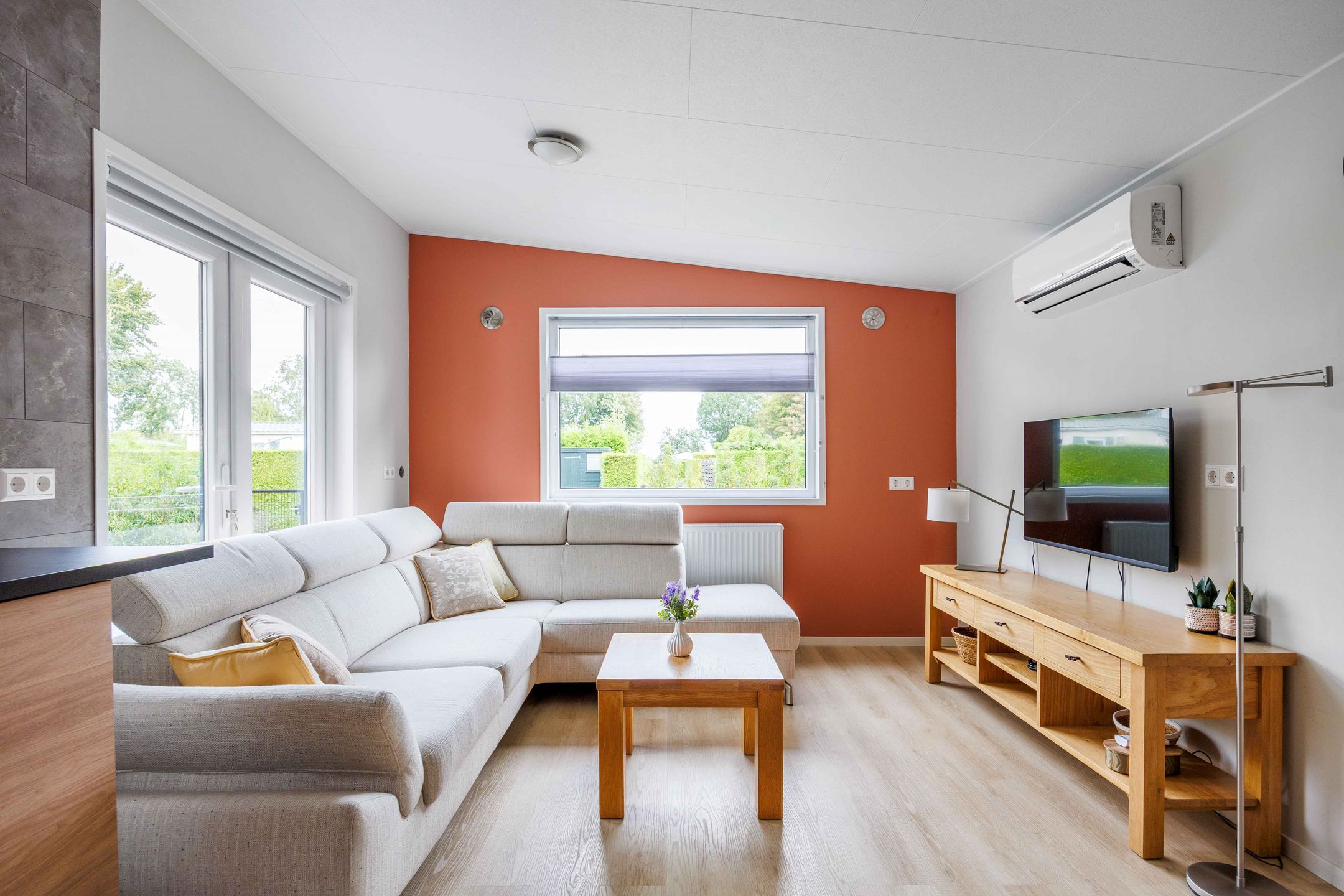 Foto 24 van Vogels' tún 72