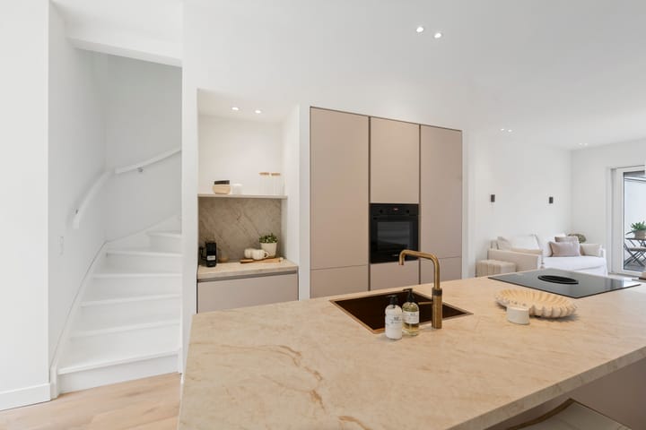 Foto 10 van Adriaan Loosjesstraat 10