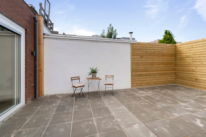 Foto 16 van Adriaan Loosjesstraat 10