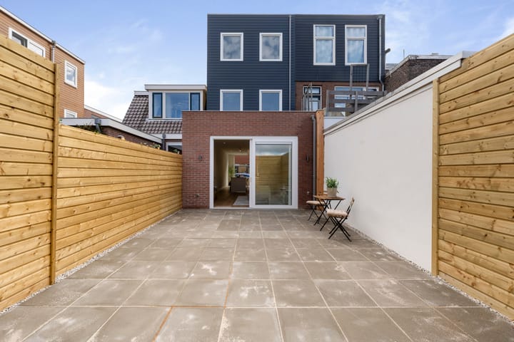 Foto 17 van Adriaan Loosjesstraat 10