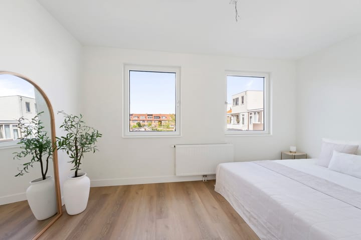 Foto 26 van Adriaan Loosjesstraat 10