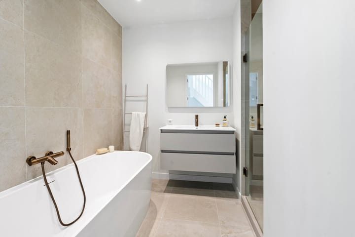 Foto 29 van Adriaan Loosjesstraat 10