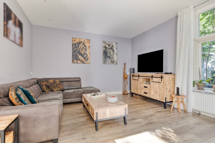 Photo 7 of Oosterweg E 3