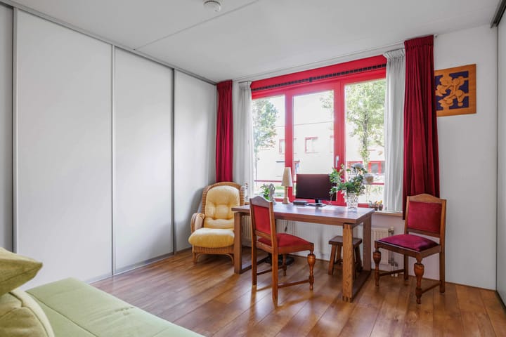 Foto 10 van Voermanstraat 12-A