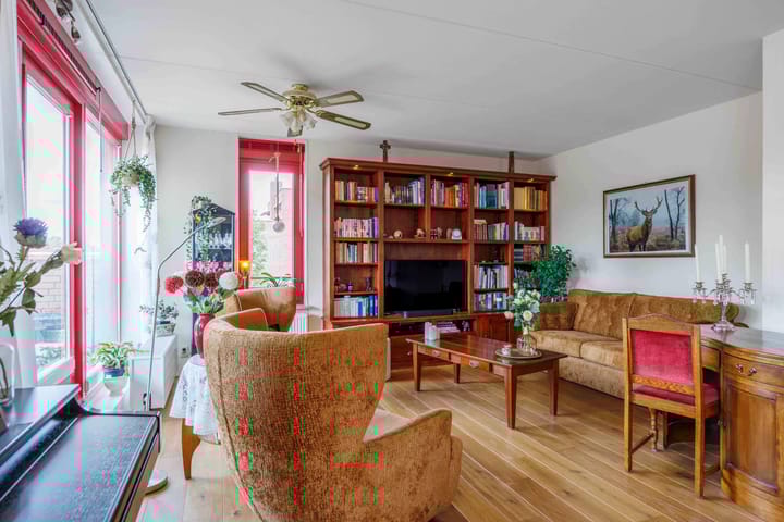 Foto 24 van Voermanstraat 12-A