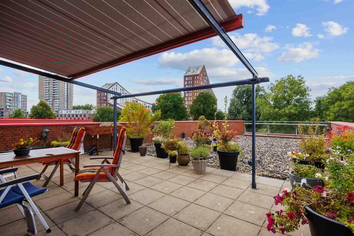 Foto 42 van Voermanstraat 12-A