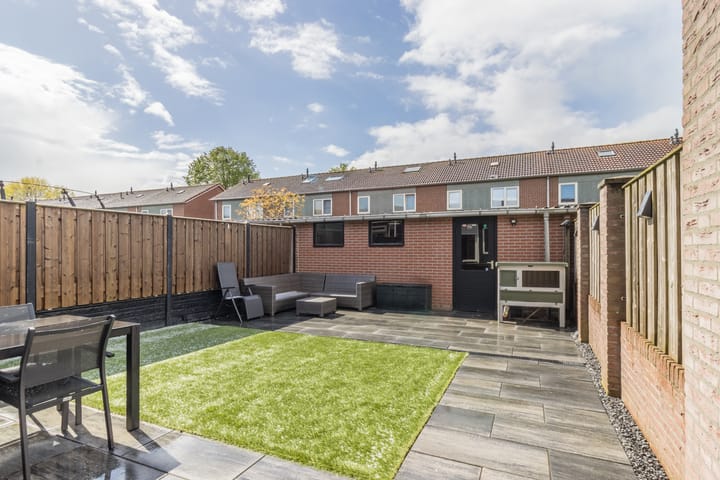 Foto 24 van Amalia van Solmslaan 23