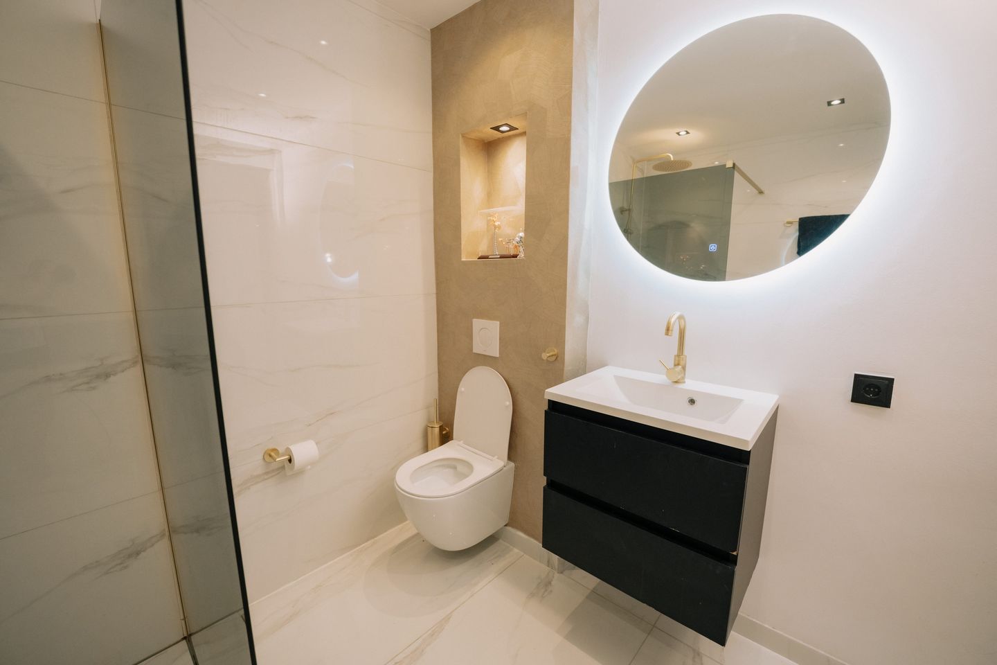 Foto 5 van Amerigo Vespucciweg 86