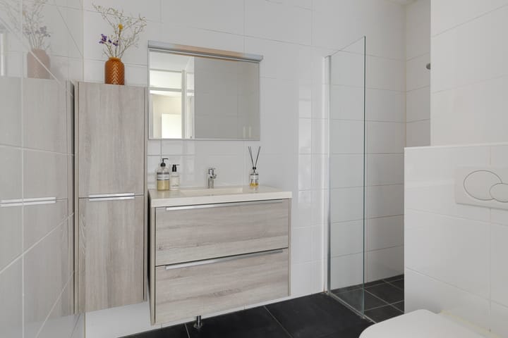 Photo 9 of Sint Janskruidlaan 116