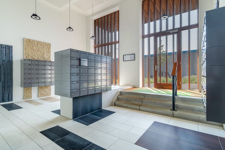 Photo 8 of Waldorpstraat 1572