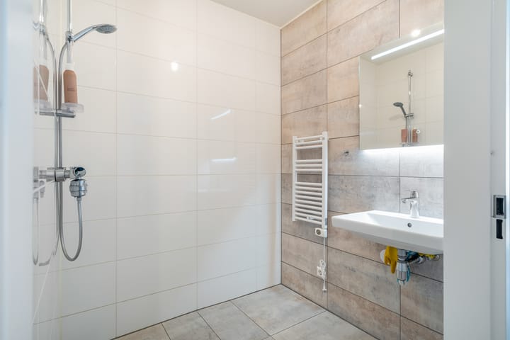 Photo 31 of Waldorpstraat 1572