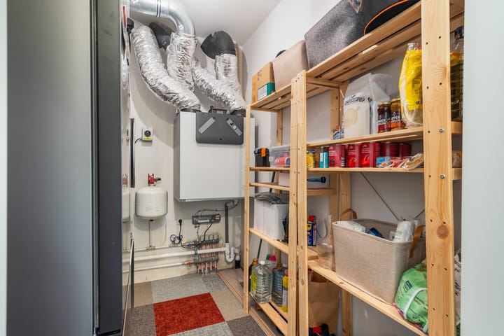 Photo 34 of Waldorpstraat 1572