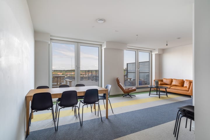 Photo 38 of Waldorpstraat 1572