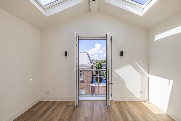 Foto 8 van Brouwerdwarsstraat 2-A001