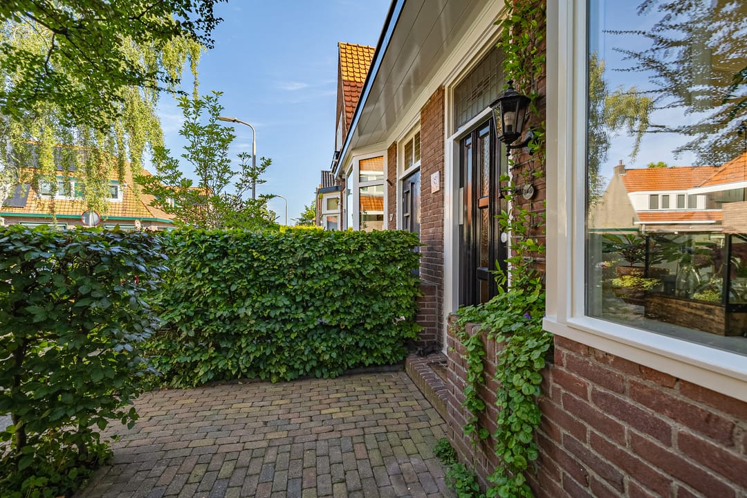 Photo 38 of Paulus Potterstraat 39