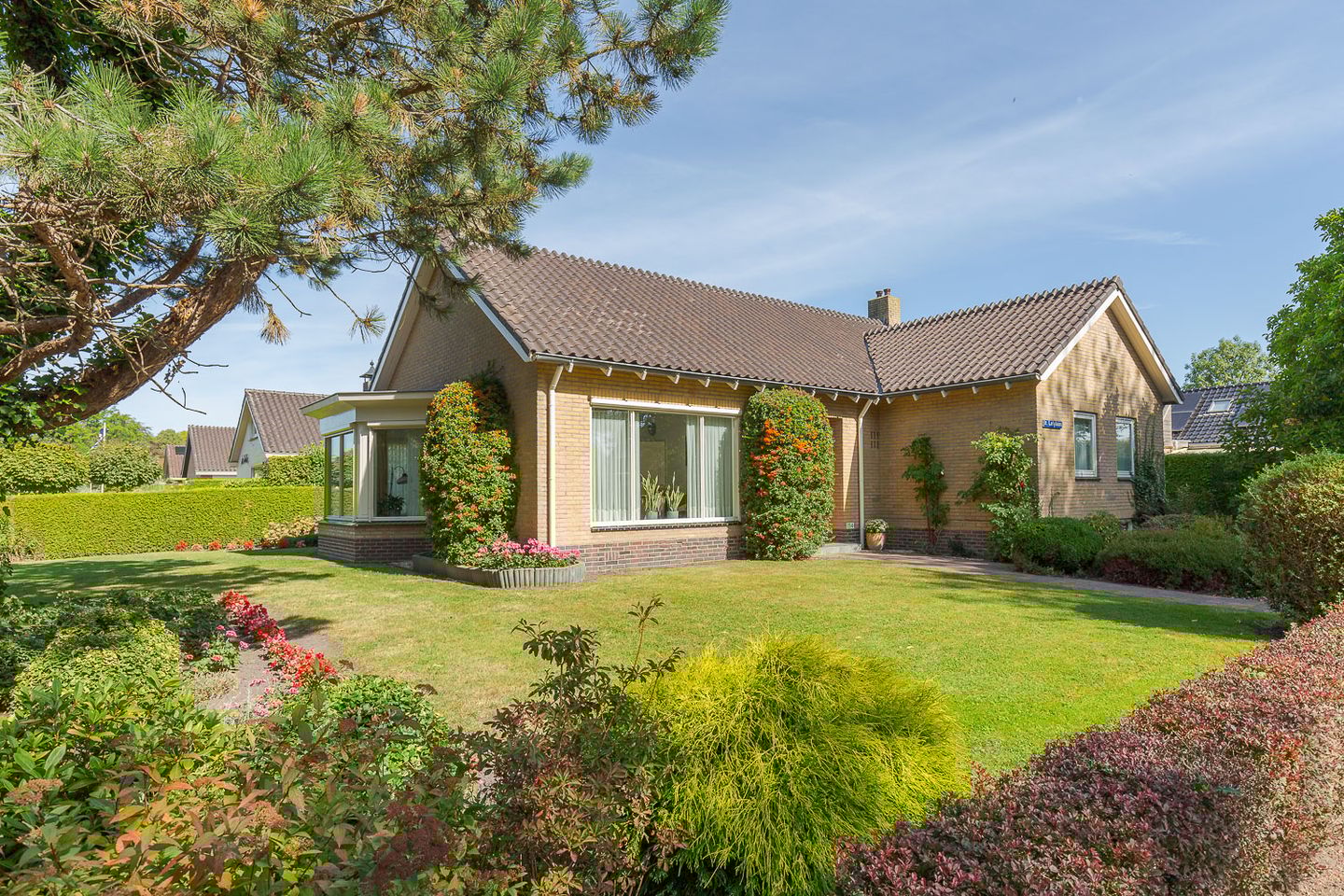 Foto 1 van Ir.Lelylaan 154