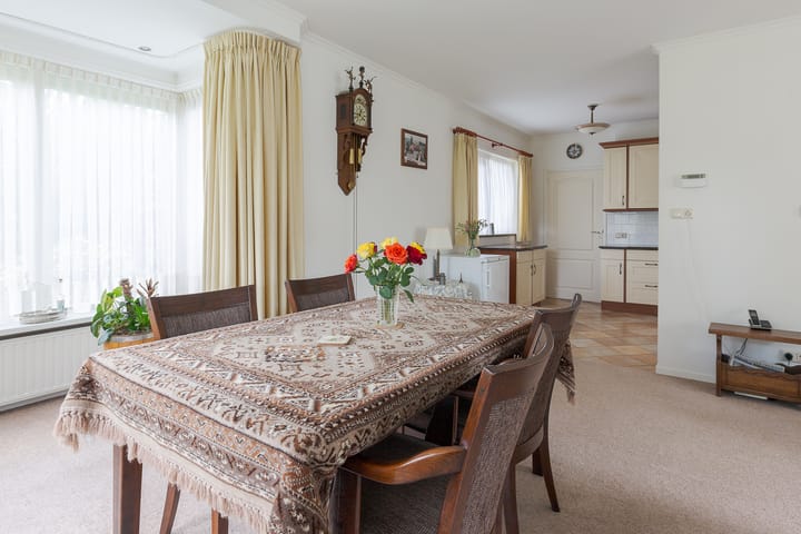 Foto 13 van Ir.Lelylaan 154