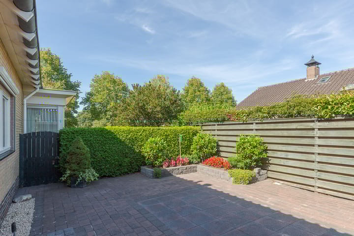 Foto 39 van Ir.Lelylaan 154