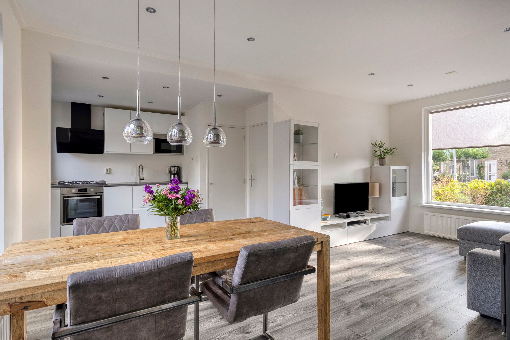 Foto 12 van Larixlaan 18