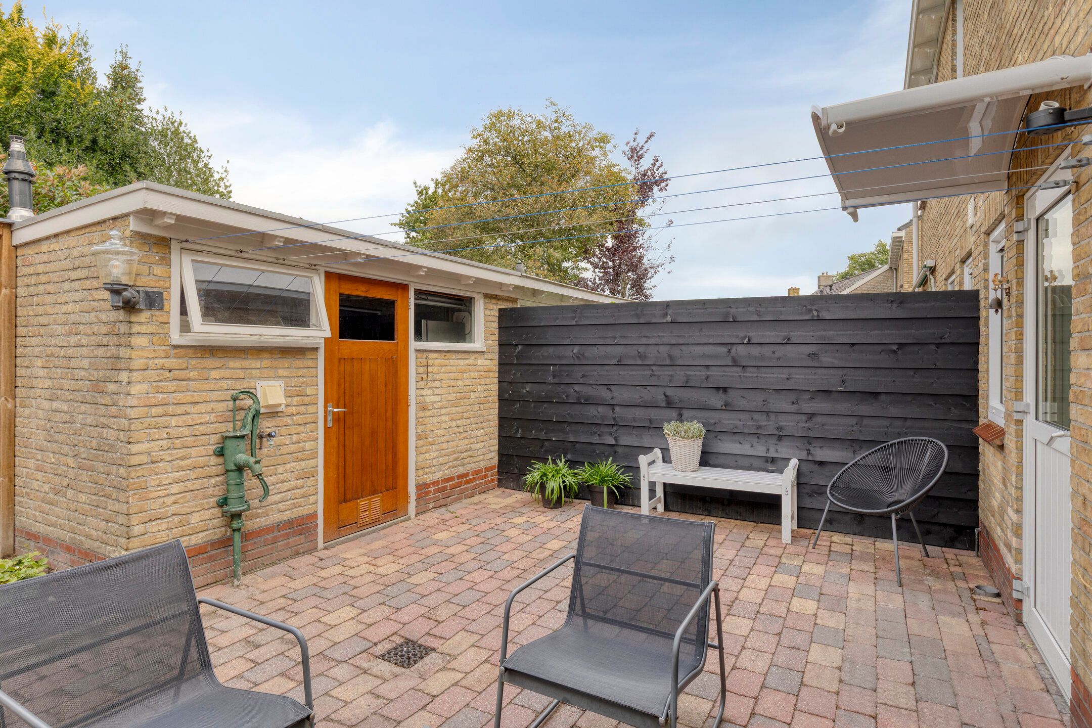 Foto 33 van Larixlaan 18