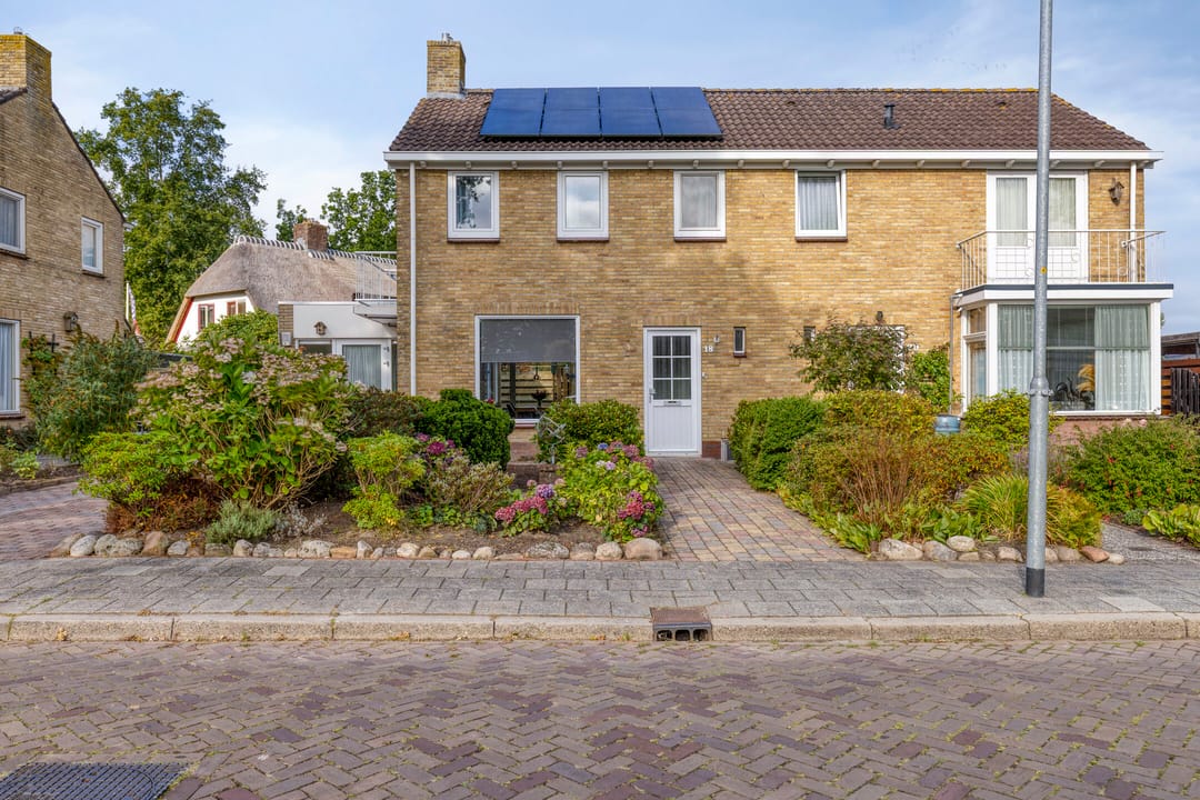 Foto 37 van Larixlaan 18