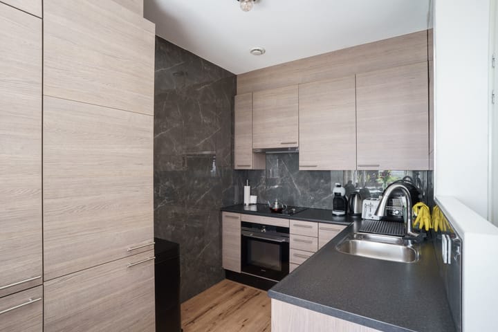 Photo 3 of Van Embdenstraat 146