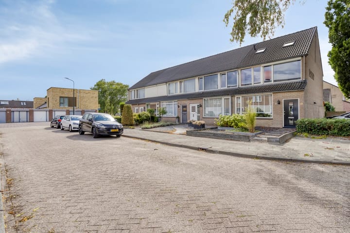 Foto 35 van Begoniastraat 13