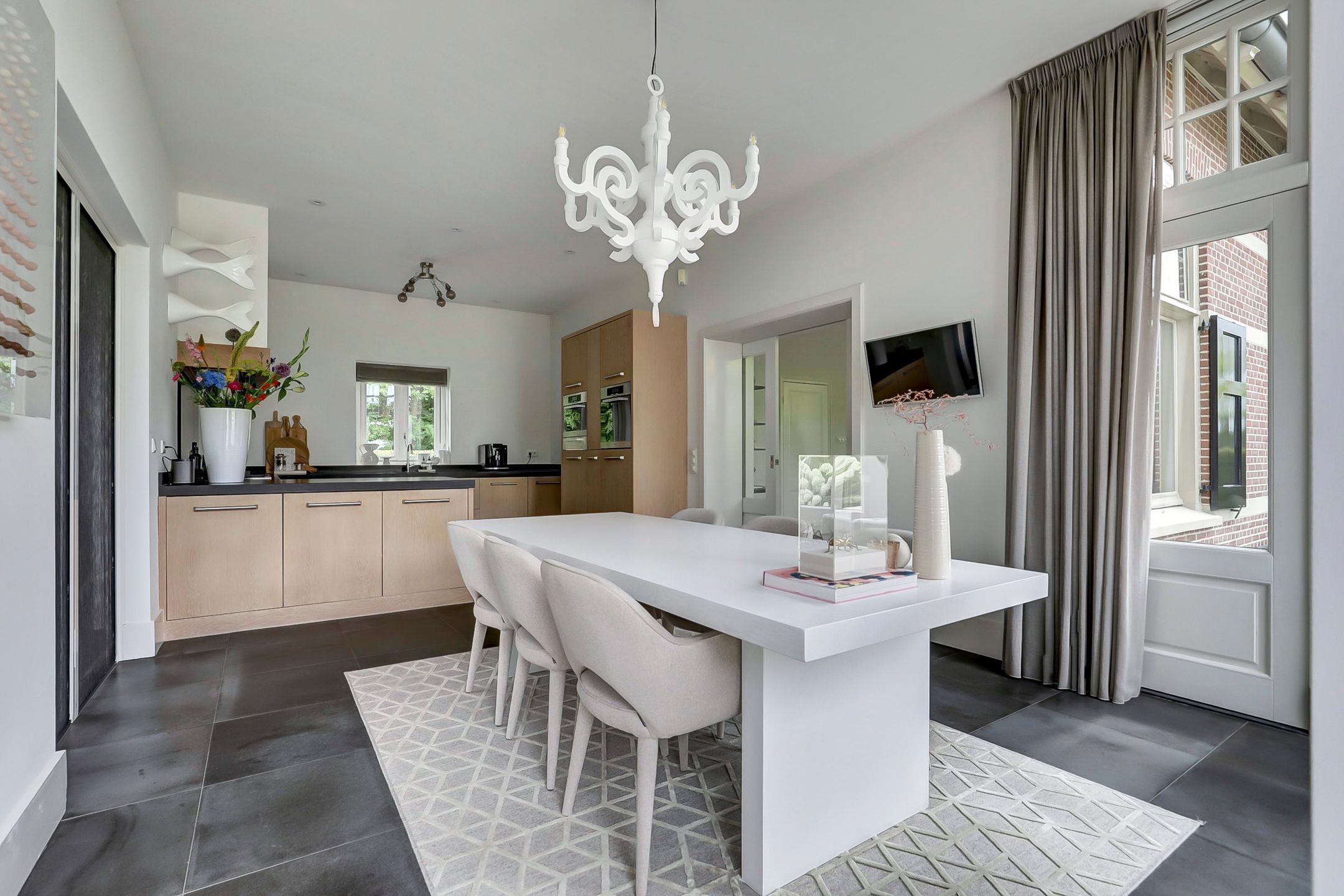 Foto 15 van Rijksstraatweg 154