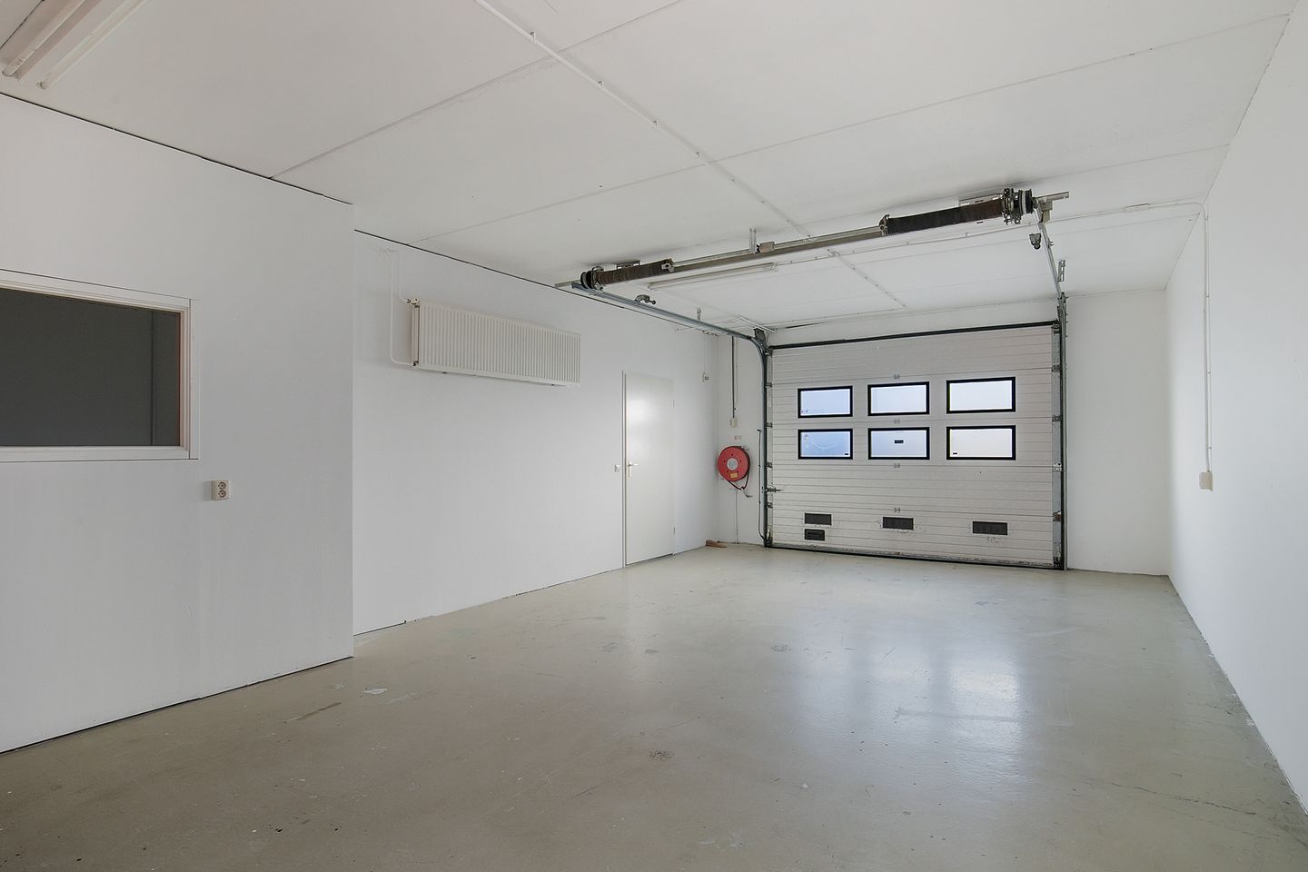 View photo 4 of Melbournestraat 28-B