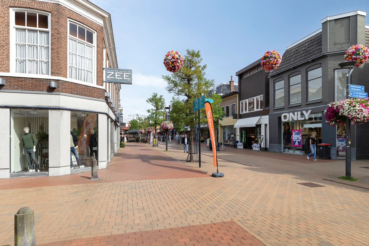 View photo 3 of Zuiderbuurt 22
