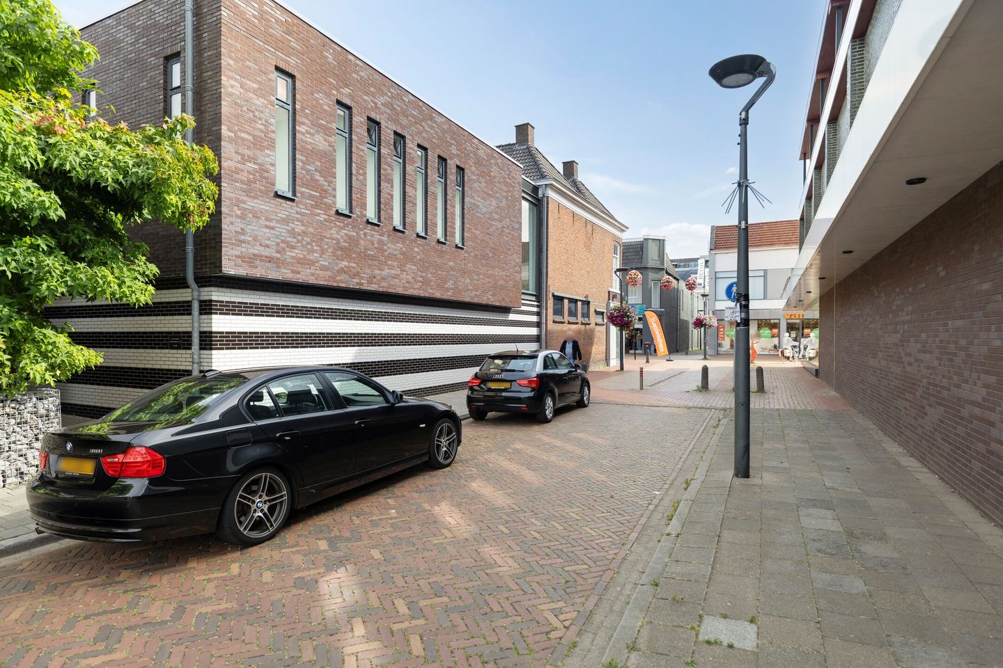 View photo 4 of Zuiderbuurt 22