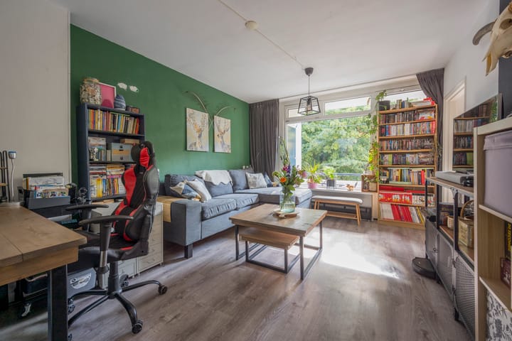 Foto 3 van Meidoornlaan 9-01