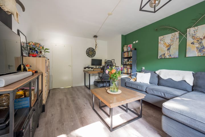 Foto 2 van Meidoornlaan 9-01