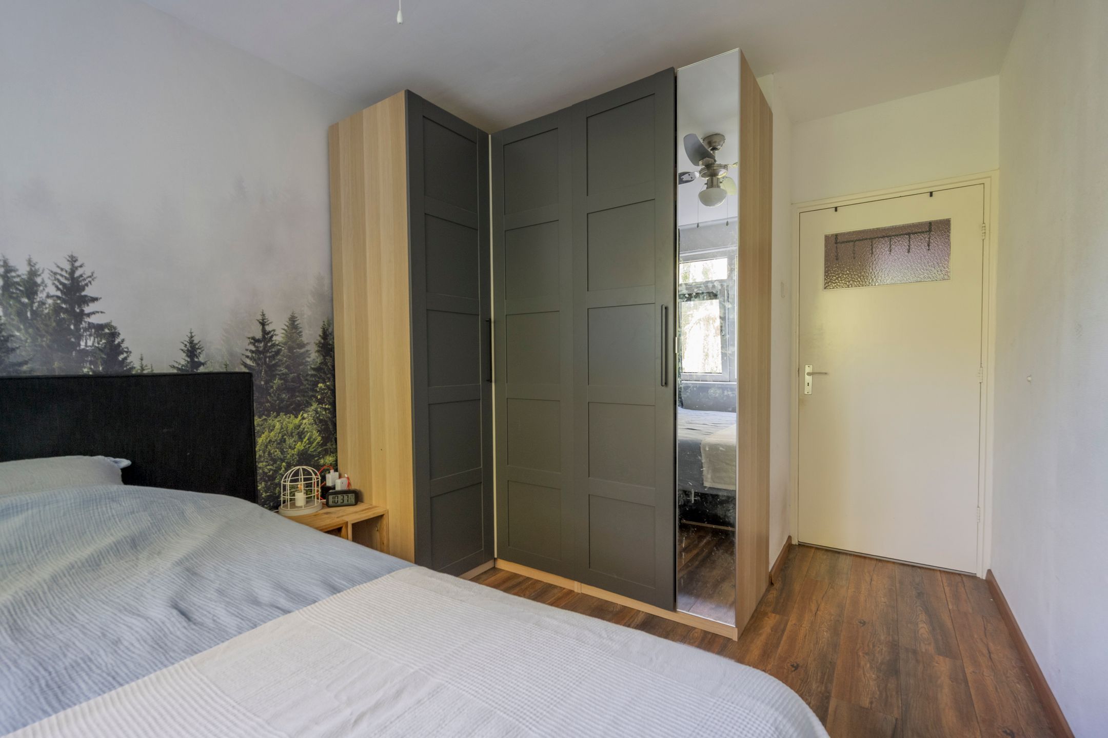 Foto 15 van Meidoornlaan 9-01