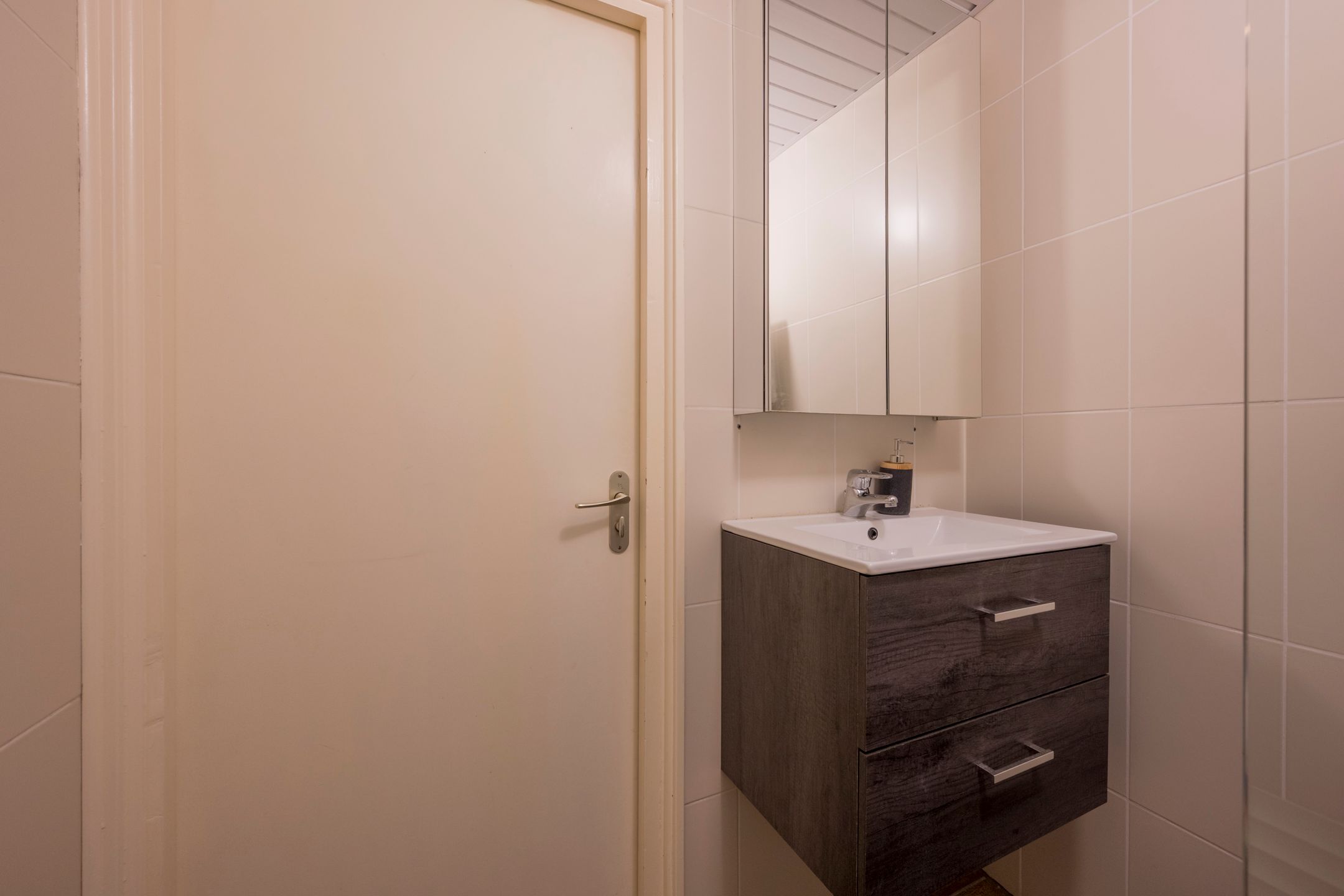 Foto 18 van Meidoornlaan 9-01