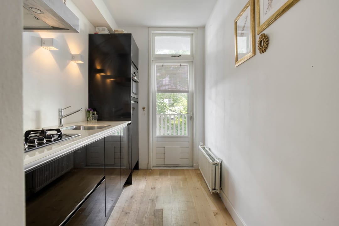 Foto 13 van Orteliusstraat 216-1