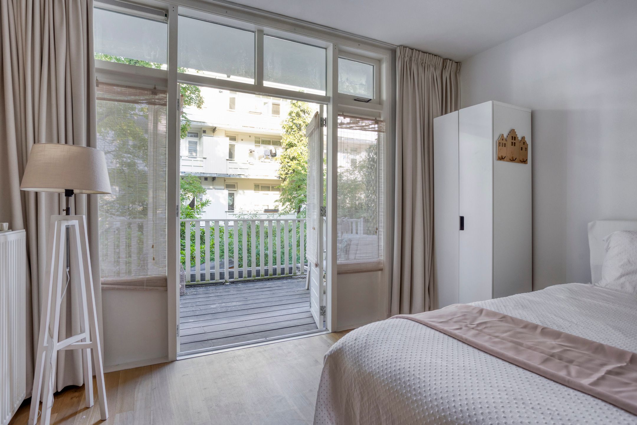 Foto 18 van Orteliusstraat 216-1