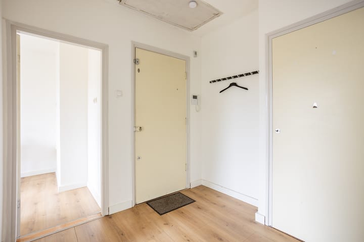 Foto 4 van Admiraal de Ruyterlaan 55