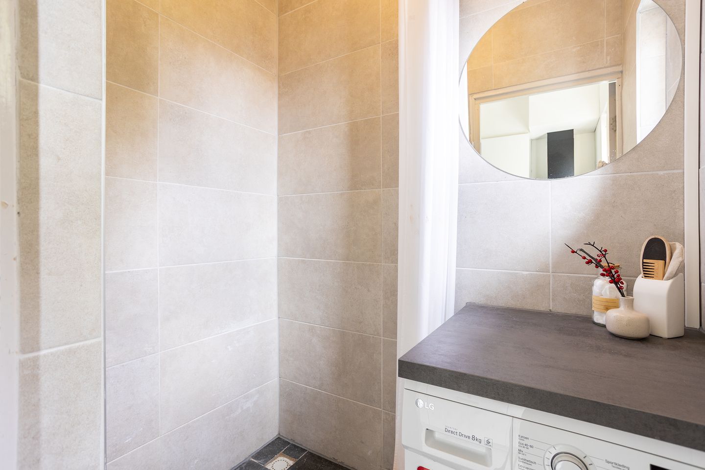 Photo 19 of Admiraal de Ruyterlaan 55