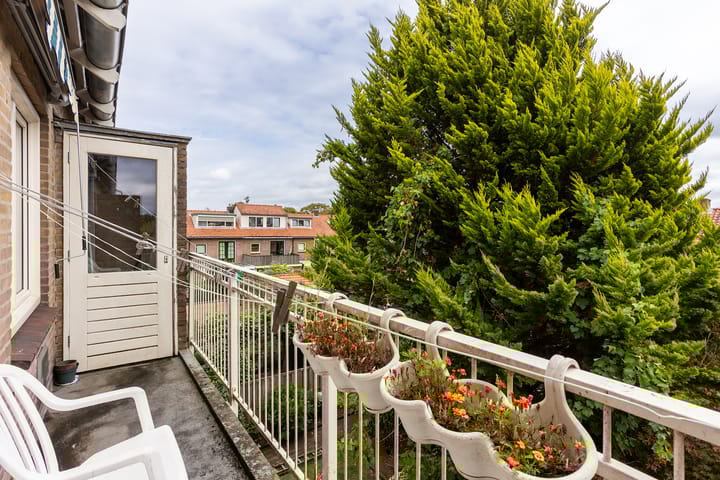 Foto 25 van Admiraal de Ruyterlaan 55