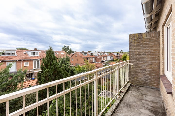 Foto 26 van Admiraal de Ruyterlaan 55