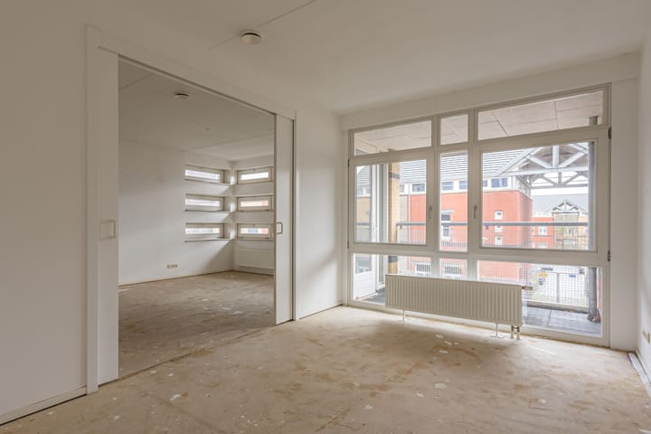 Foto 13 van Valder 48