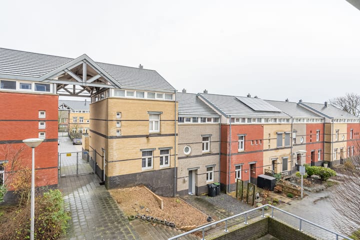 Foto 16 van Valder 48