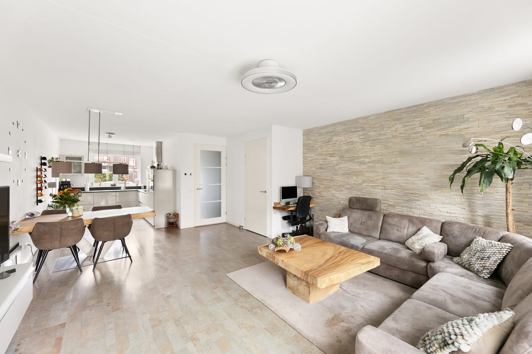 Foto 2 van Charlie Parkerstraat 10