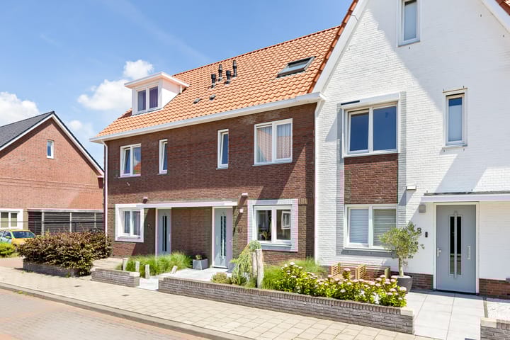 Foto 8 van Charlie Parkerstraat 10