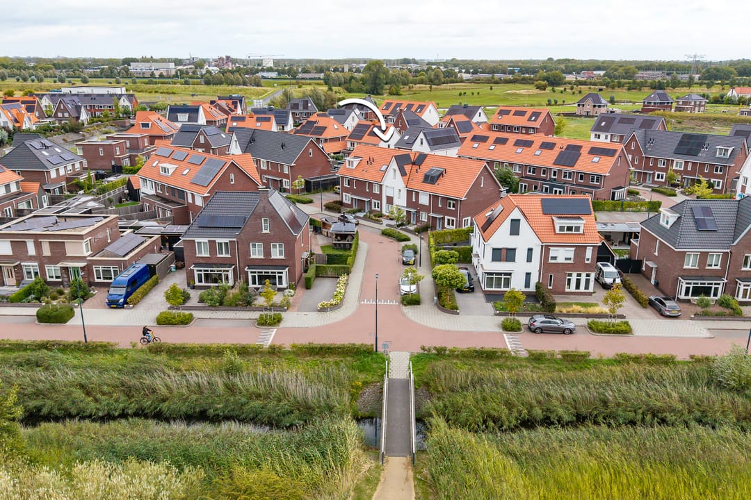 Foto 16 van Charlie Parkerstraat 10