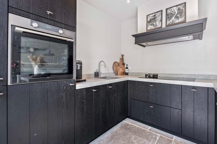 Foto 9 van Manresastraat 46