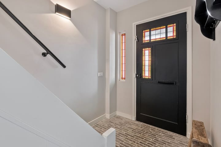 Foto 11 van Manresastraat 46