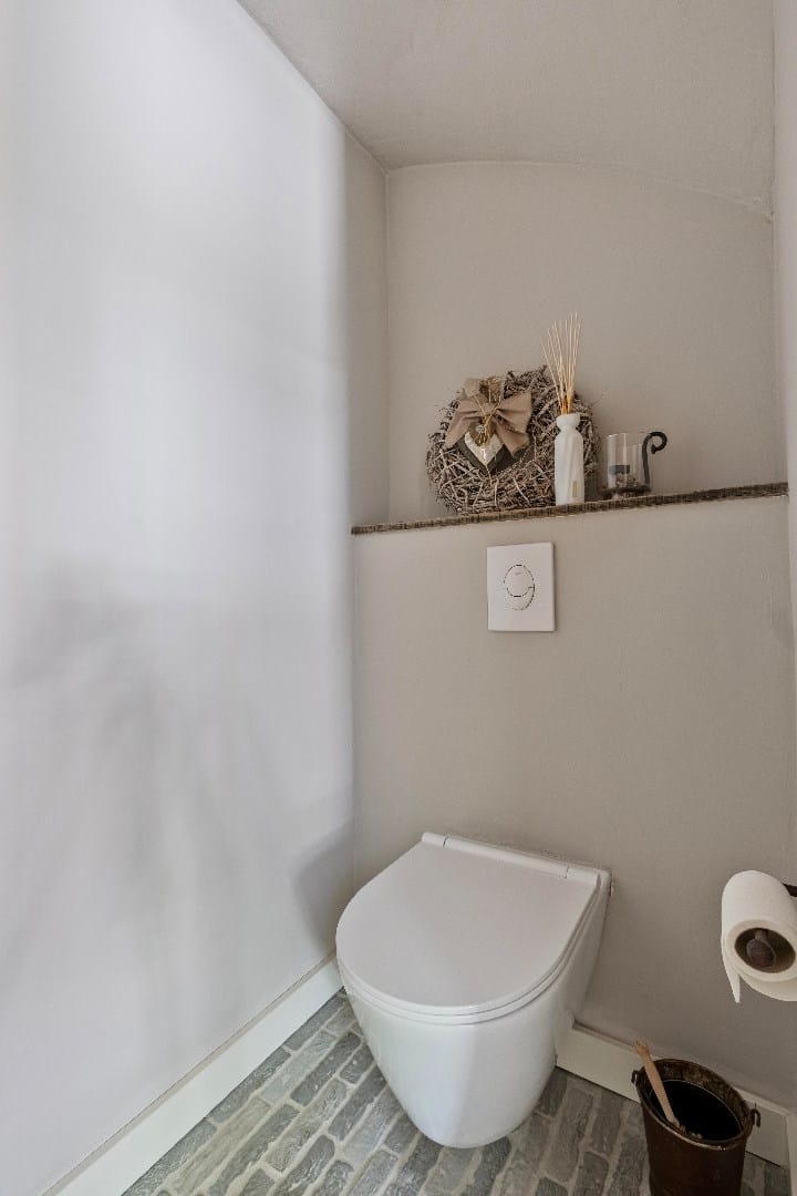 Foto 12 van Manresastraat 46